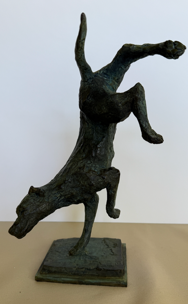 Dancing dog - sculpture
