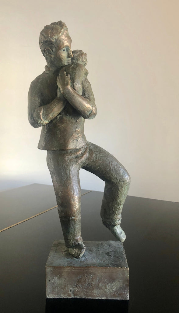 Father and son dancing - sculpture